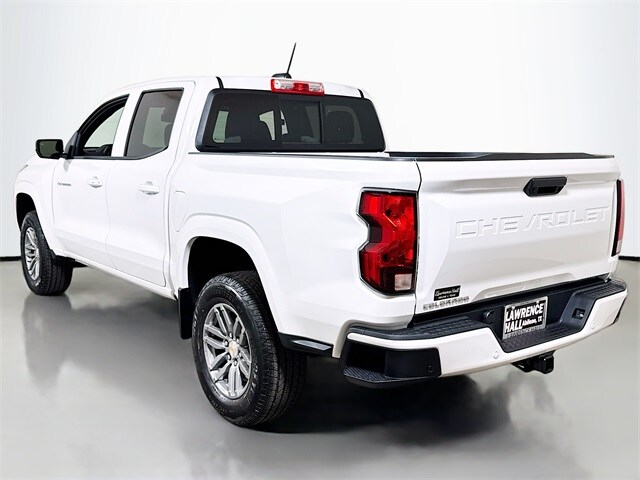 2026 Chevrolet Colorado LT photo 3