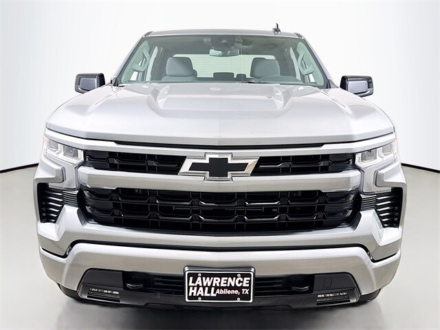 2025 Chevrolet Silverado 1500 RST photo 2