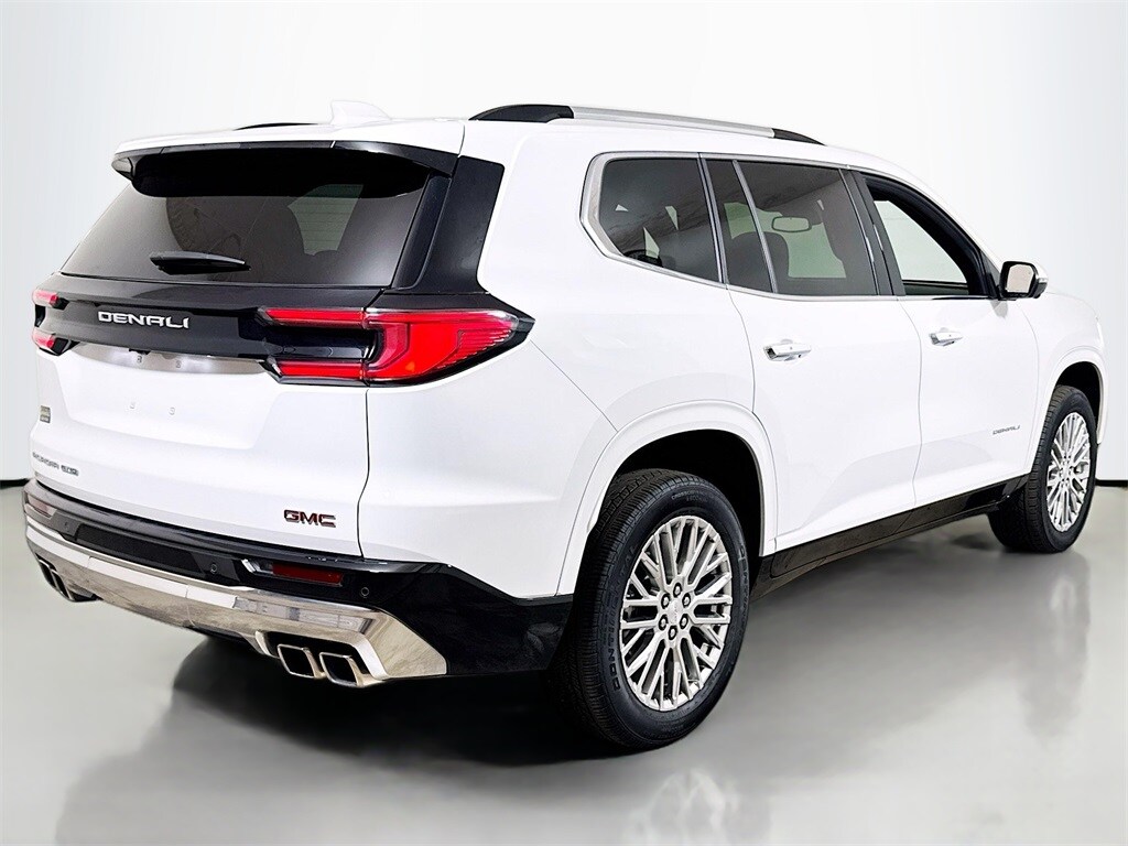 2024 Gmc Acadia Denali photo 4