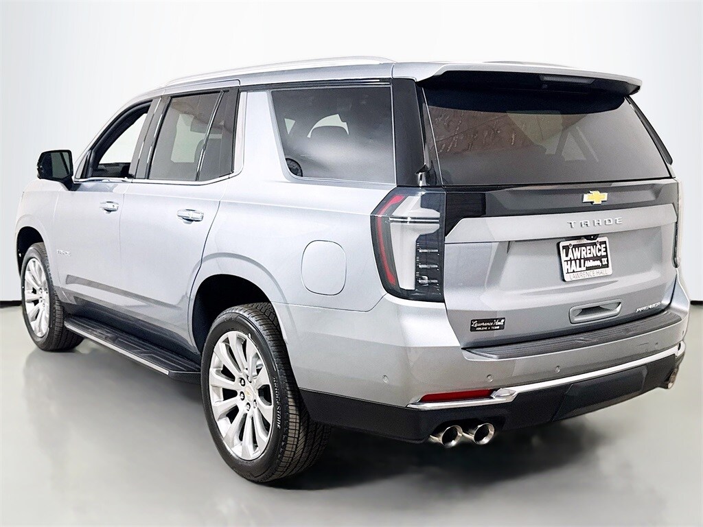 2025 Chevrolet Tahoe Premier photo 3