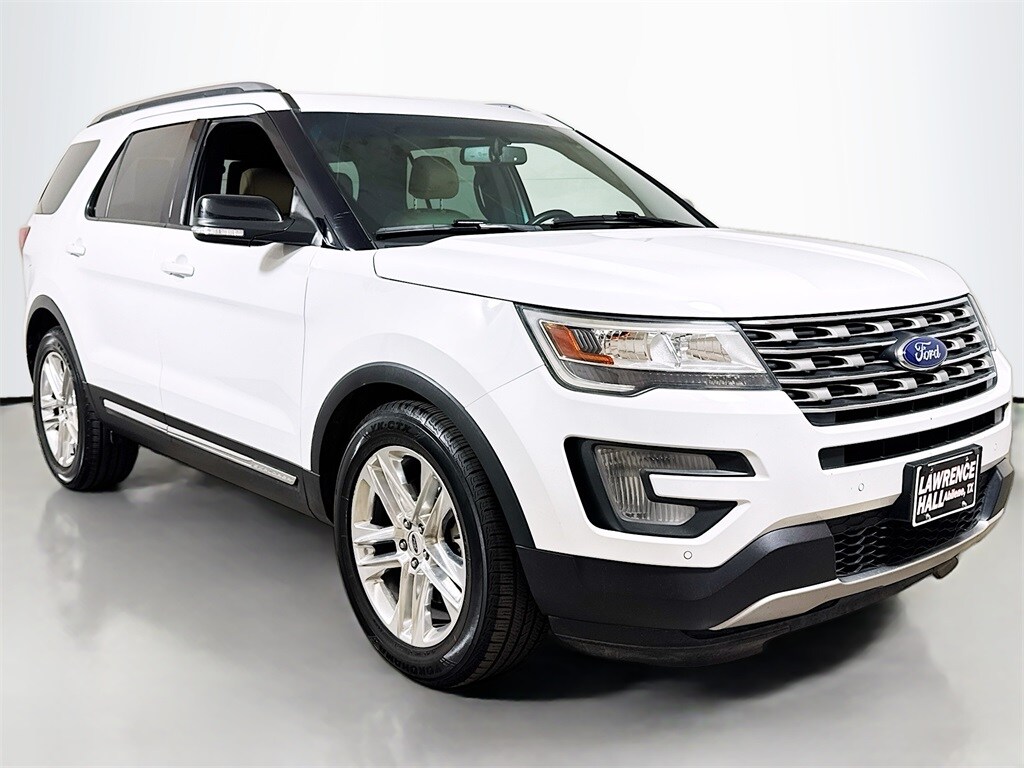 Used 2017 Ford Explorer XLT SUV