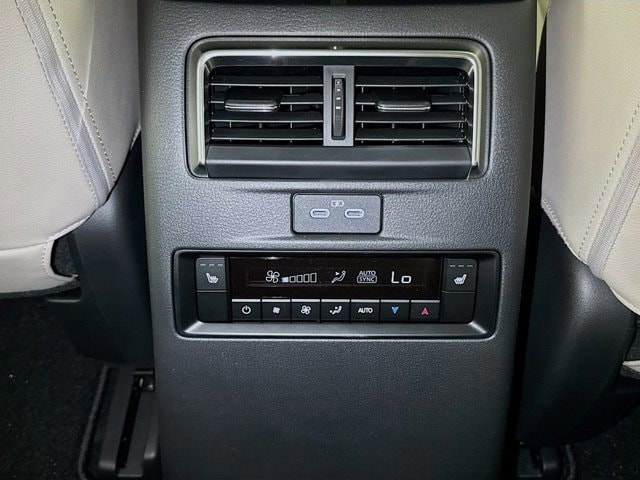 2026 Mazda CX-90 Preferred Package - Photo 14
