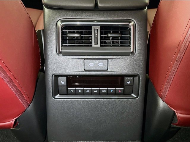 2026 Mazda CX-70 Premium Package - Photo 14