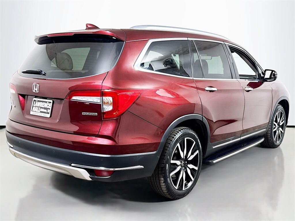 2022 Honda Pilot Touring photo 3