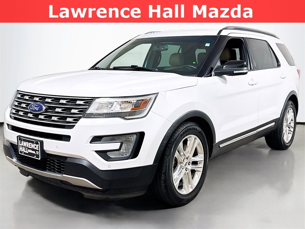 2017 Ford Explorer XLT's photo