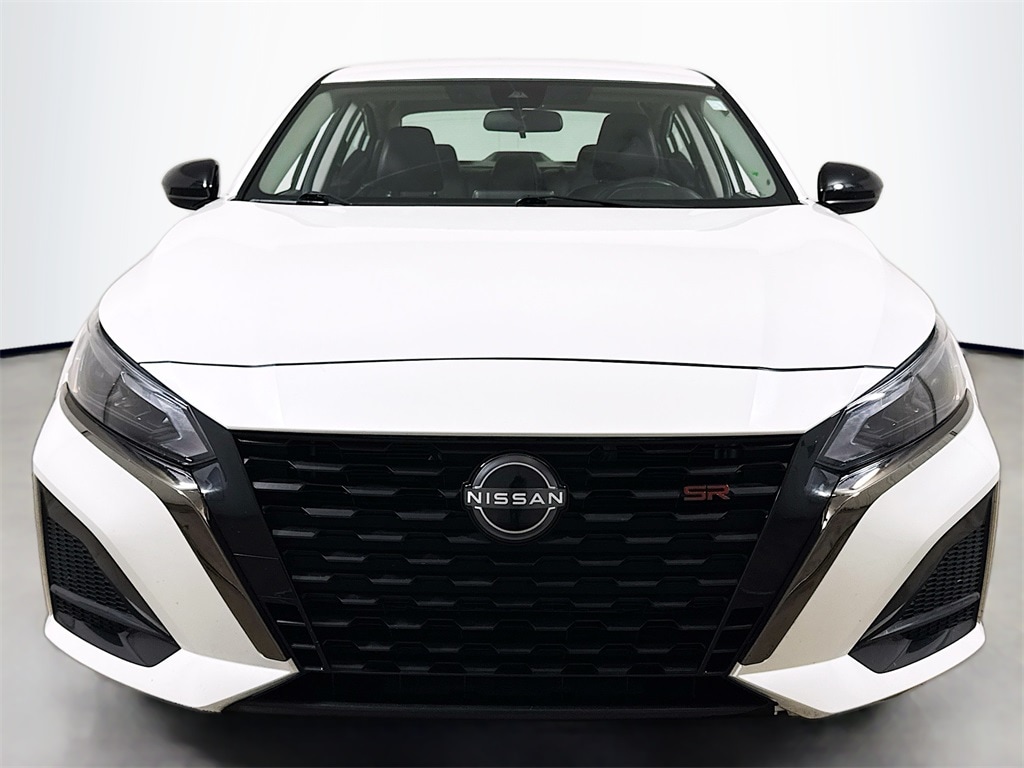 Used 2024 Nissan Altima 2.5 SR Sedan