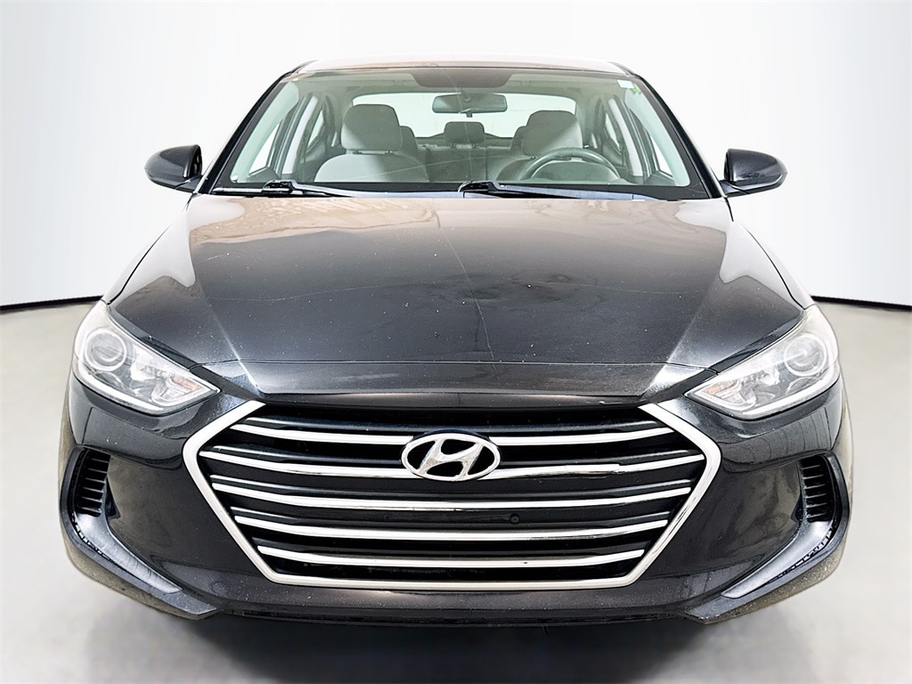 Used 2018 Hyundai Elantra SE Sedan