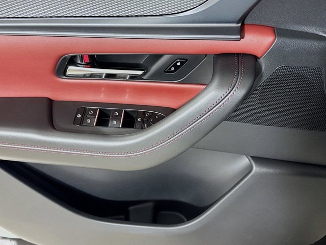 2026 Mazda CX-70 Premium Package - Photo 16