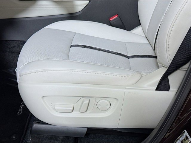 2026 Mazda CX-90 Premium Plus Package - Photo 16