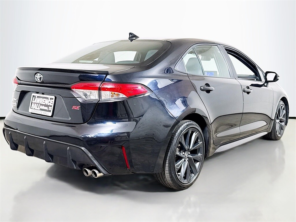 2023 Toyota Corolla SE photo 4