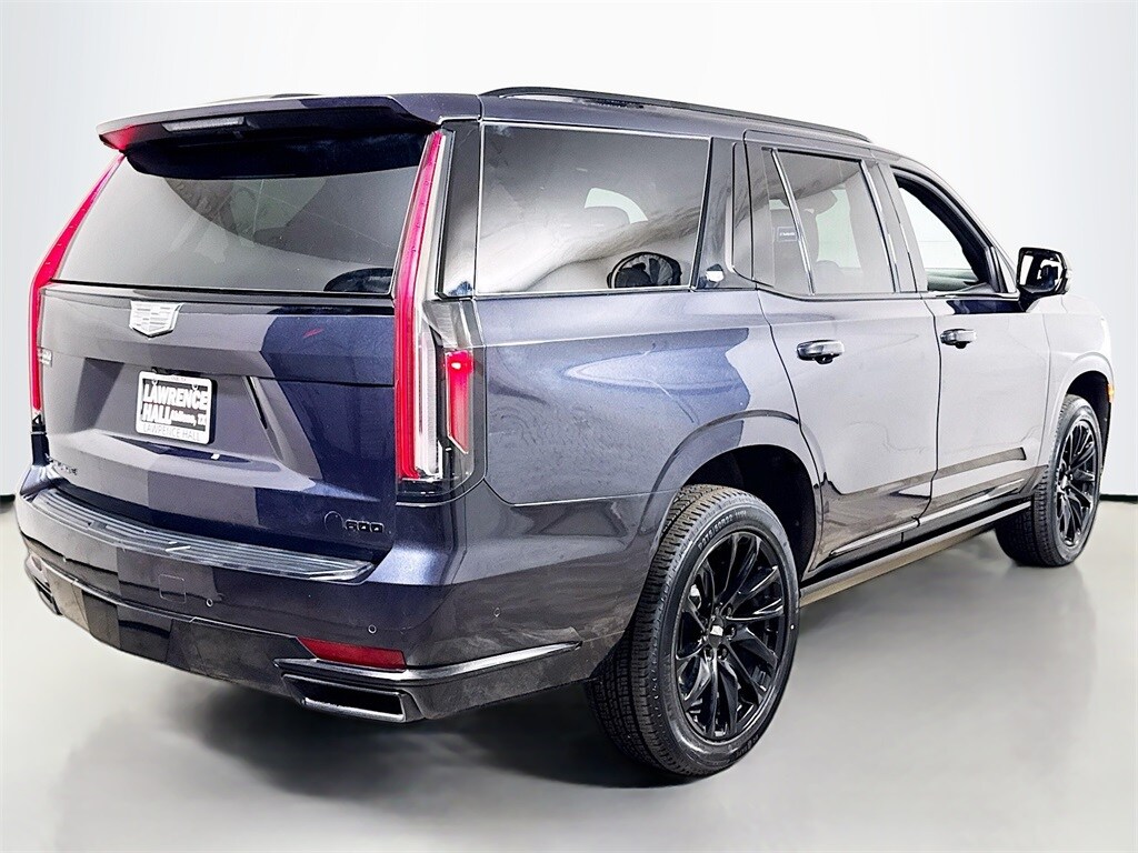 2023 Cadillac Escalade Sport Platinum photo 4