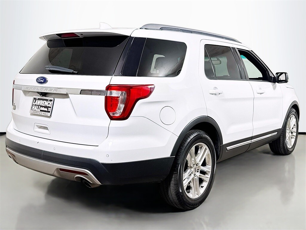 Used 2017 Ford Explorer XLT SUV