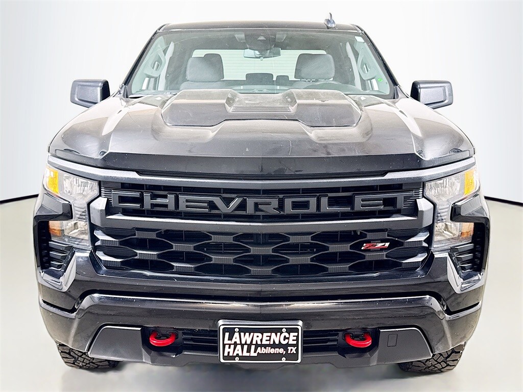 2022 Chevrolet Silverado 1500 Custom Trail Boss photo 2