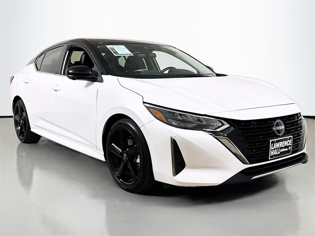 2024 Nissan Sentra SR photo 2