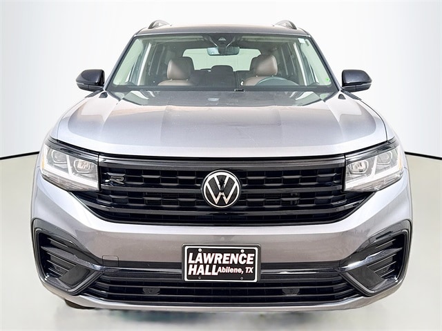 Used 2023 Volkswagen Atlas SEL R-Line Black with VIN 1V2SR2CA7PC535185 for sale in Abilene, TX