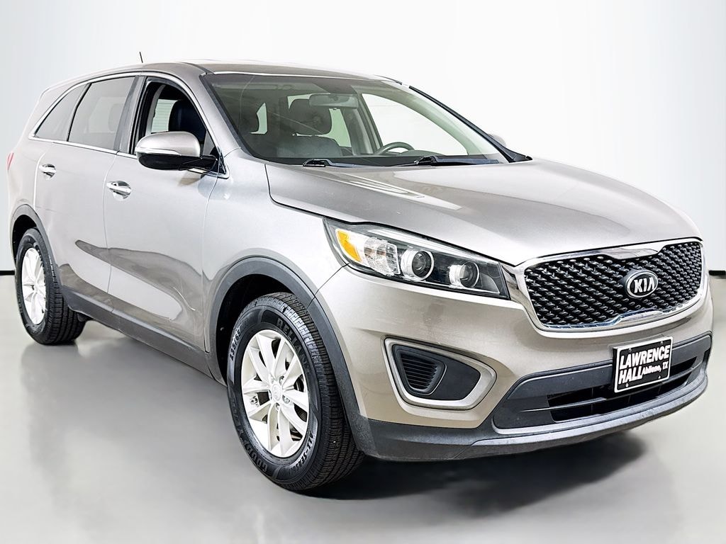 Used 2016 Kia Sorento 2.4L L FWD SUV