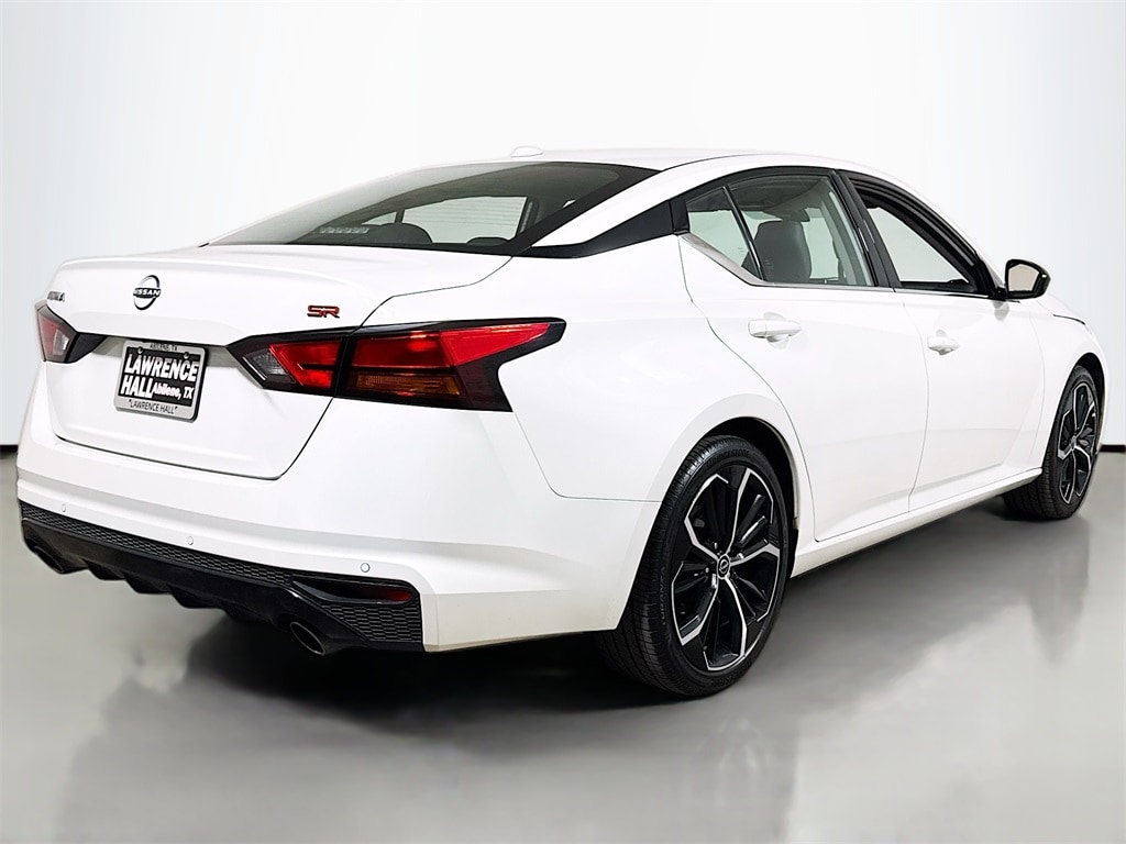 Used 2024 Nissan Altima 2.5 SR Sedan