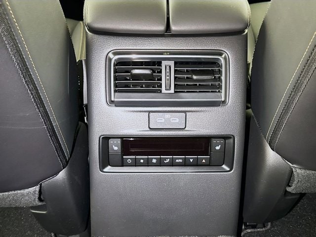 2026 Mazda CX-70 Premium Package - Photo 14