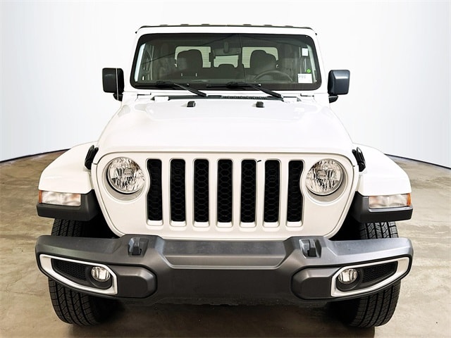 Used 2023 Jeep Gladiator Overland with VIN 1C6HJTFG7PL521304 for sale in Abilene, TX