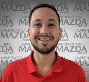 Staff member TAYLOR MATOS from ID_9e3d1e