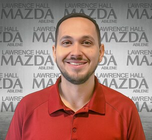 Staff member TAYLOR MATOS from ID_9e3d1e