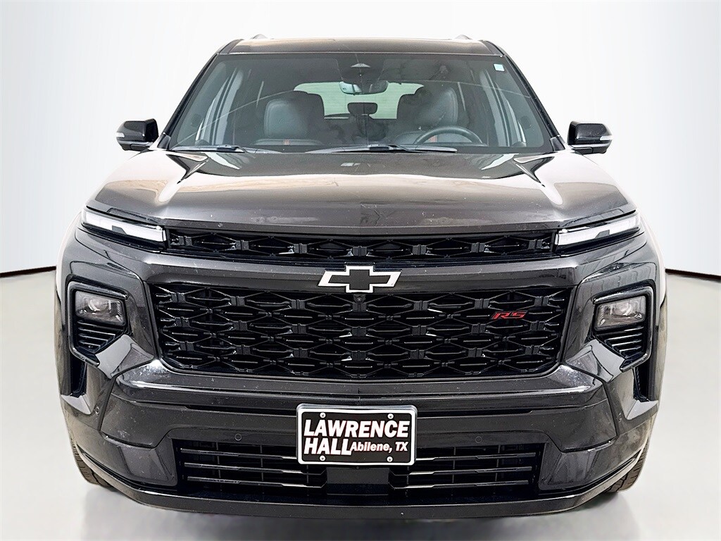 2024 Chevrolet Traverse RS photo 2