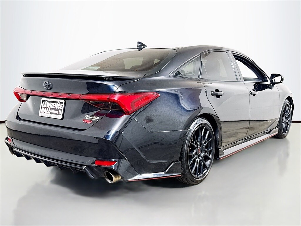 2021 Toyota Avalon TRD photo 4