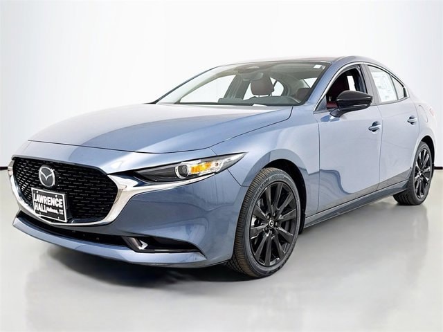 2026 Mazda Mazda3 Carbon Edition's photo