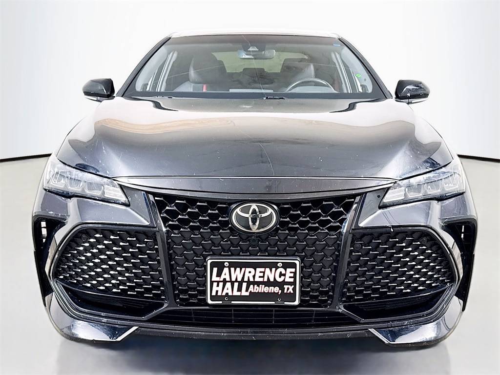 2021 Toyota Avalon TRD photo 2