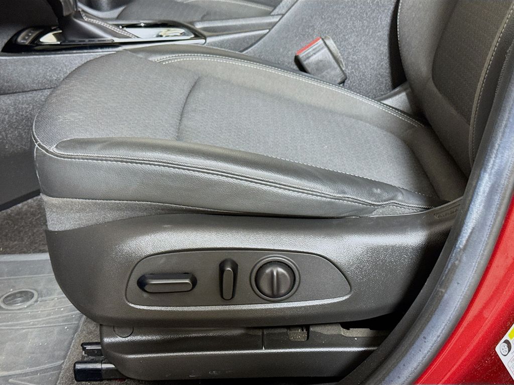 2024 Buick Encore GX Preferred - Photo 16
