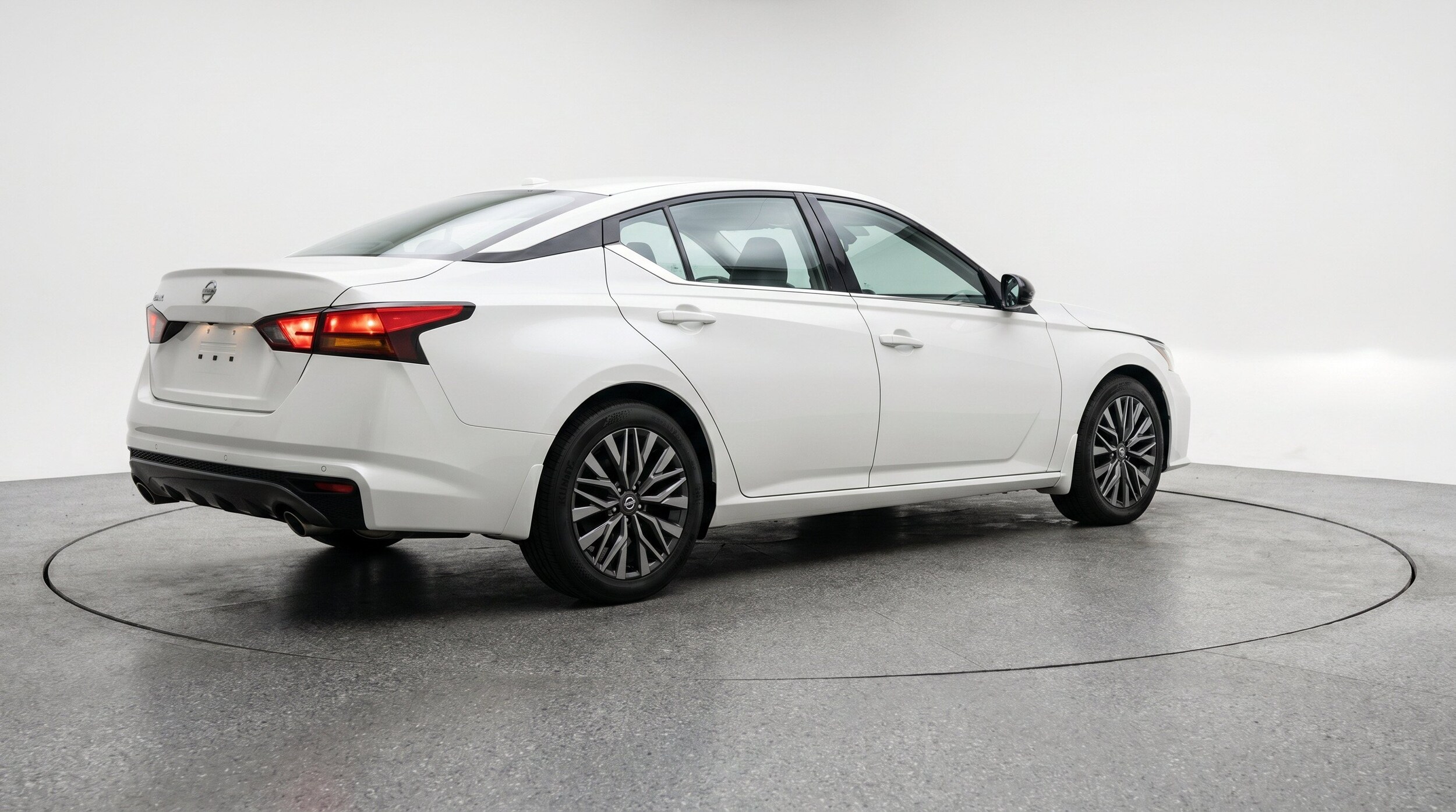 Thumbnail: 2026 Nissan Altima - 9