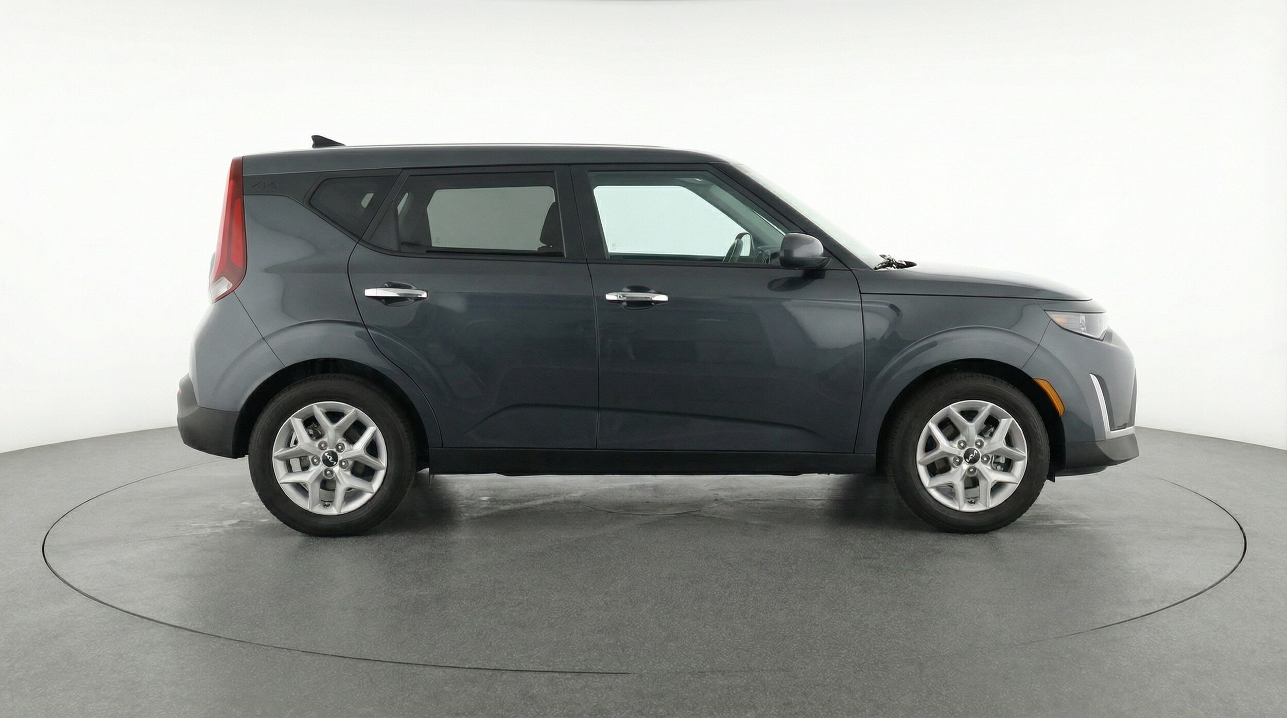 Thumbnail: 2025 Kia Soul - 8