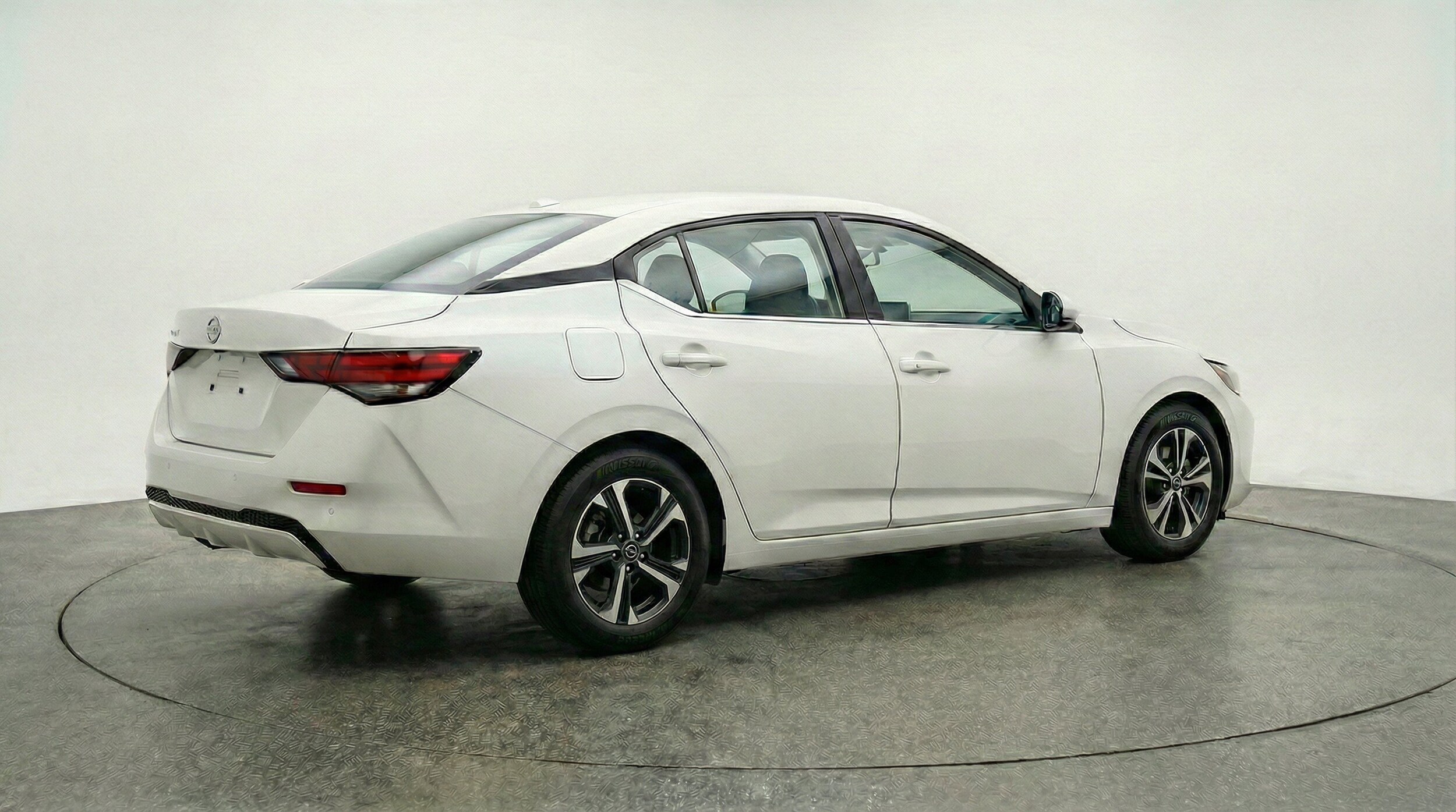 Thumbnail: 2025 Nissan Sentra - 9