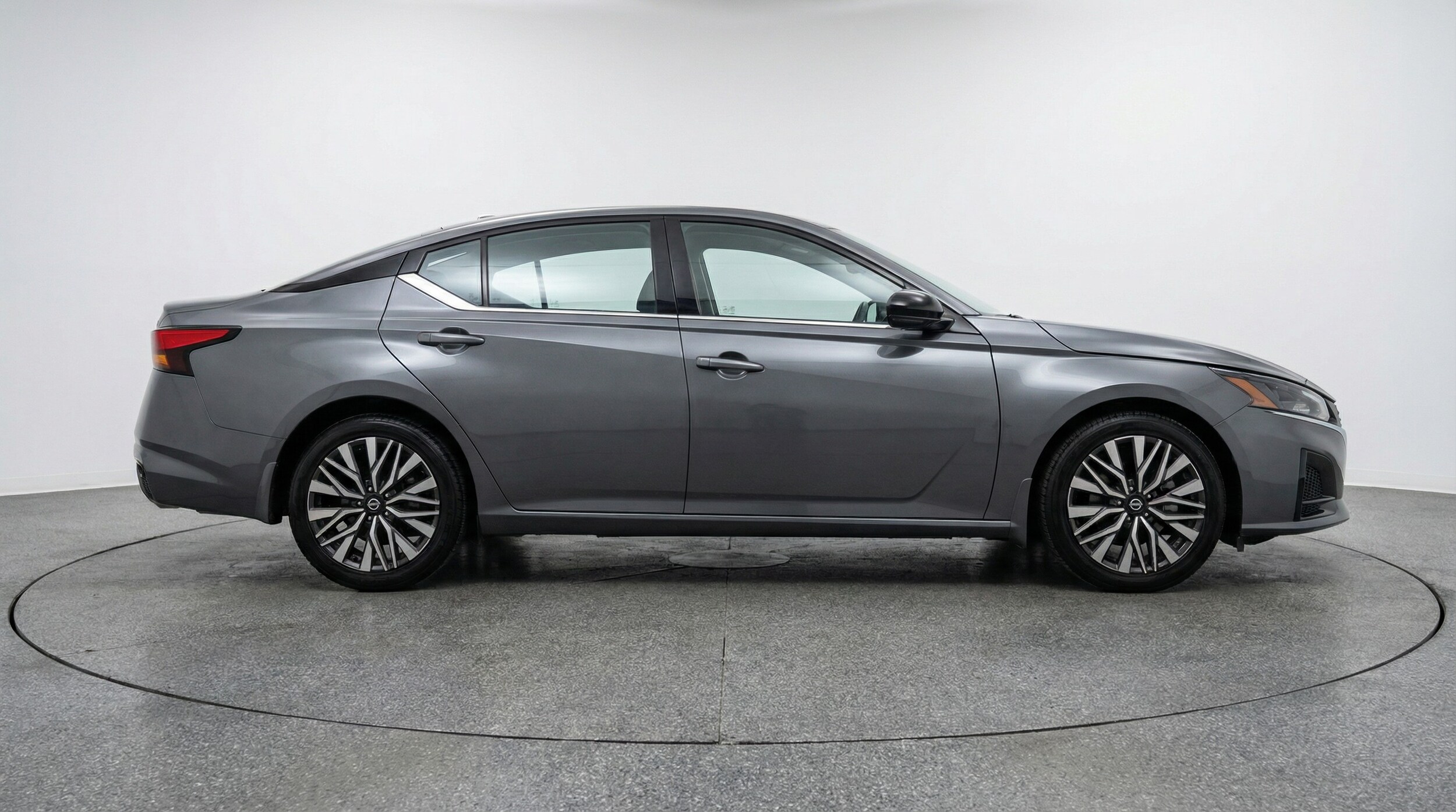 Thumbnail: 2025 Nissan Altima - 8