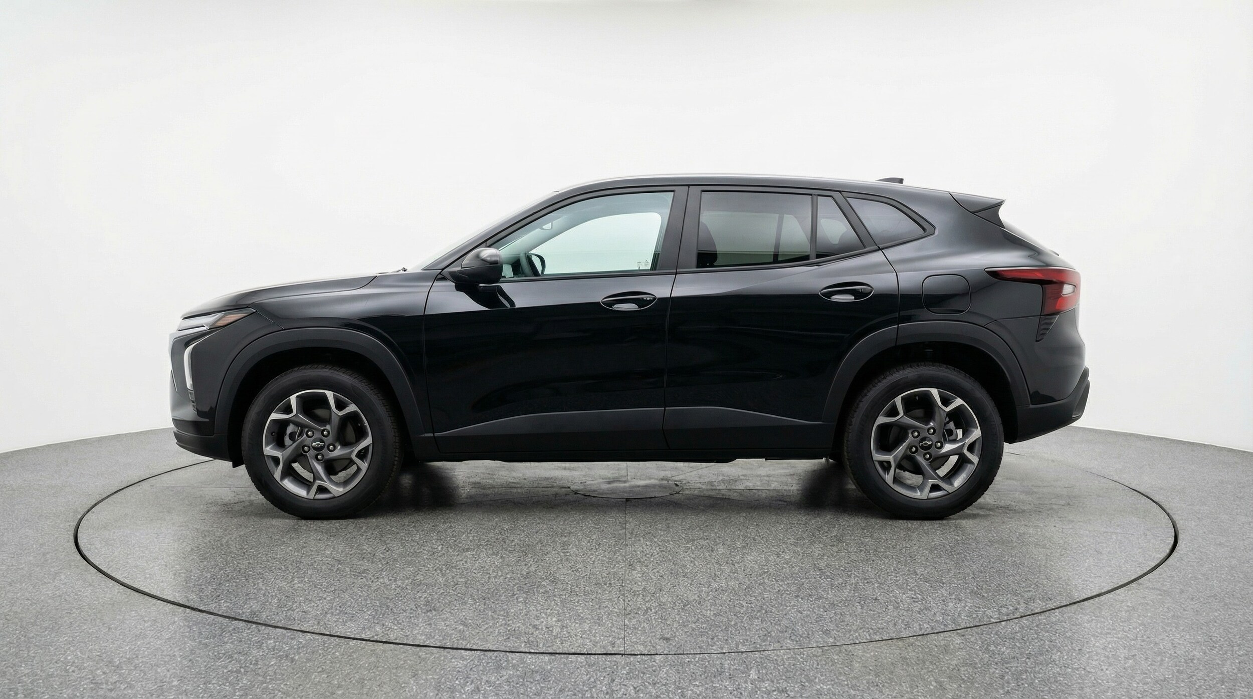 Thumbnail: 2025 Chevrolet Trax - 4