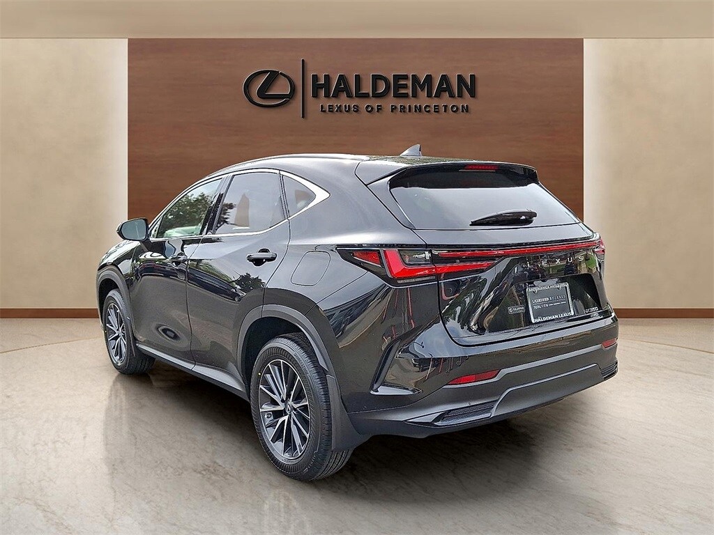 2023 Lexus NX 350 Premium photo 3