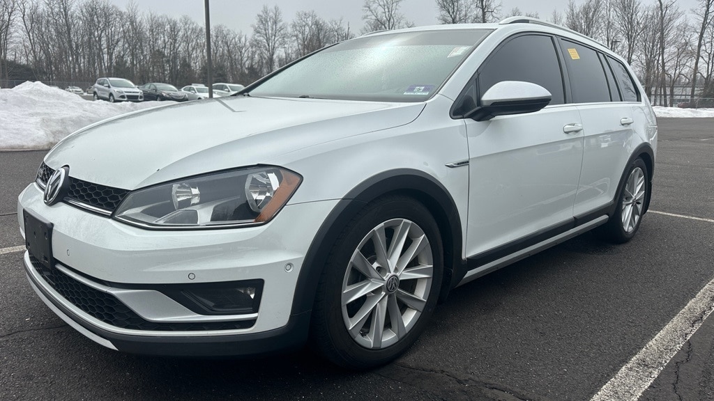 Used 2017 Volkswagen Golf Alltrack TSI SE Wagon