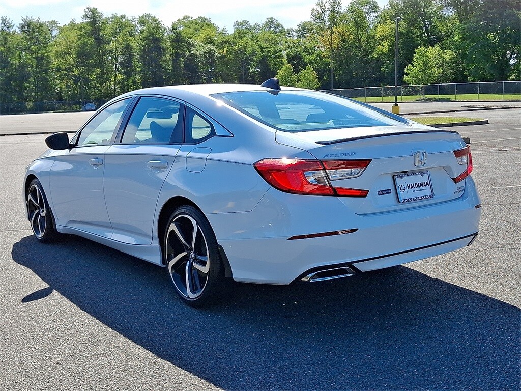 2021 Honda Accord Sport 2.0T photo 4