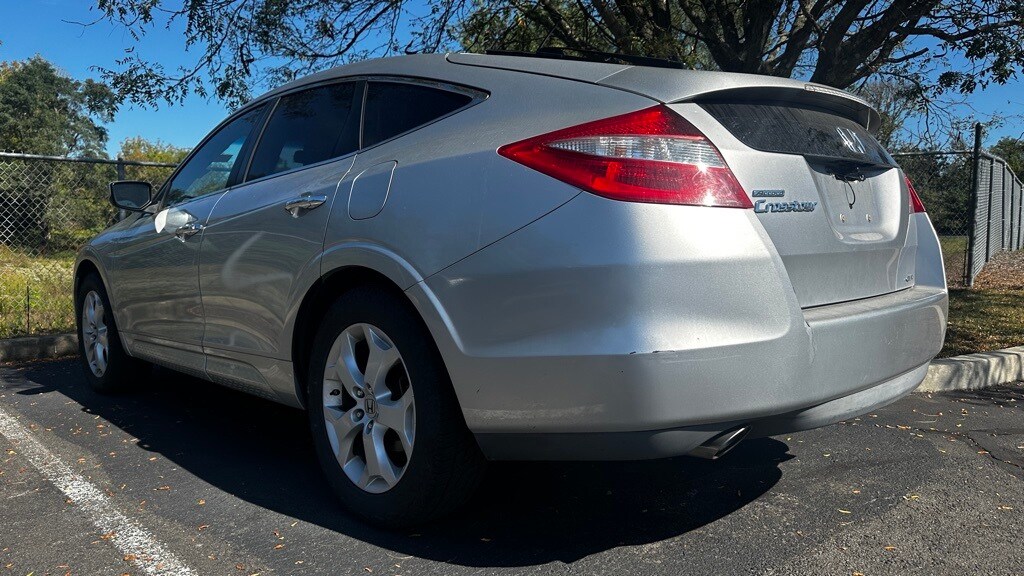 2010 Honda Crosstour EX-L photo 3