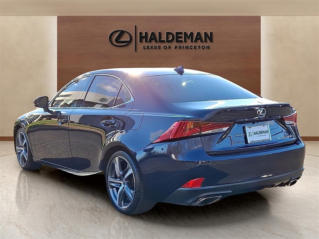 Used 2017 Lexus IS 300 Sedan