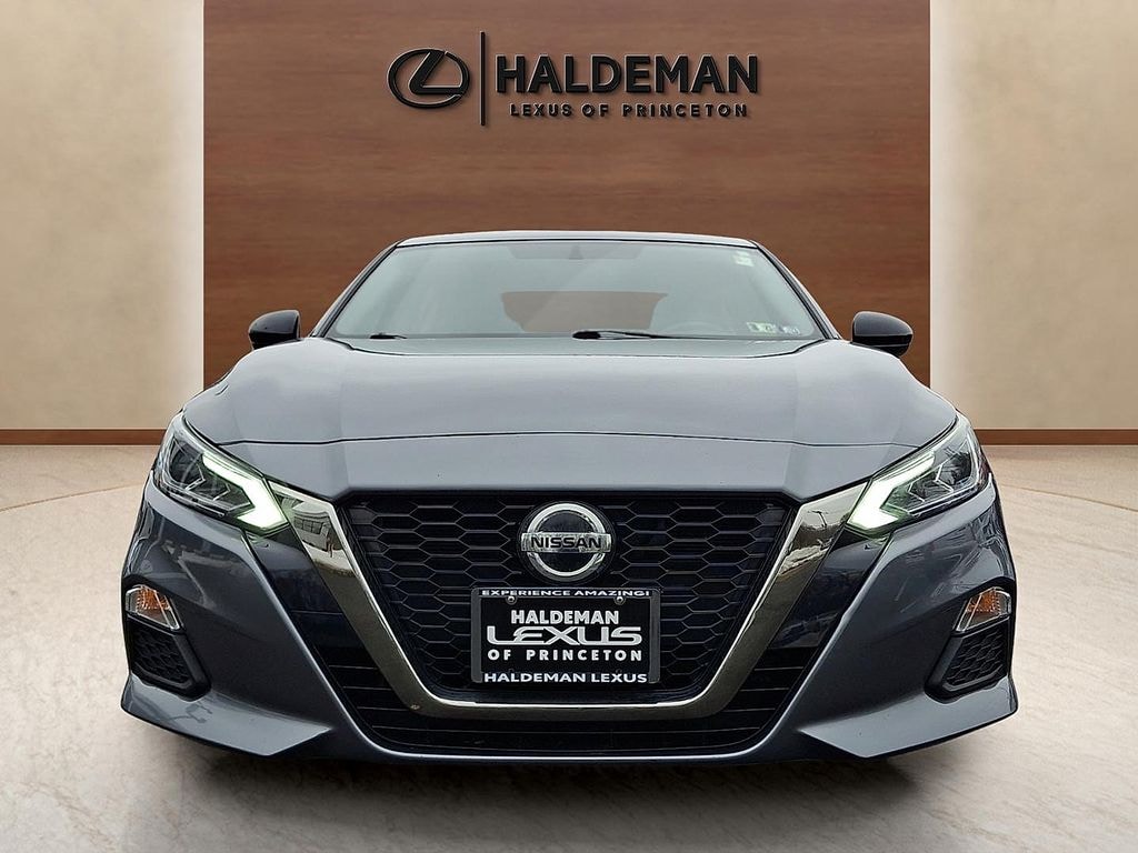 Used 2019 Nissan Altima 2.5 SR Sedan
