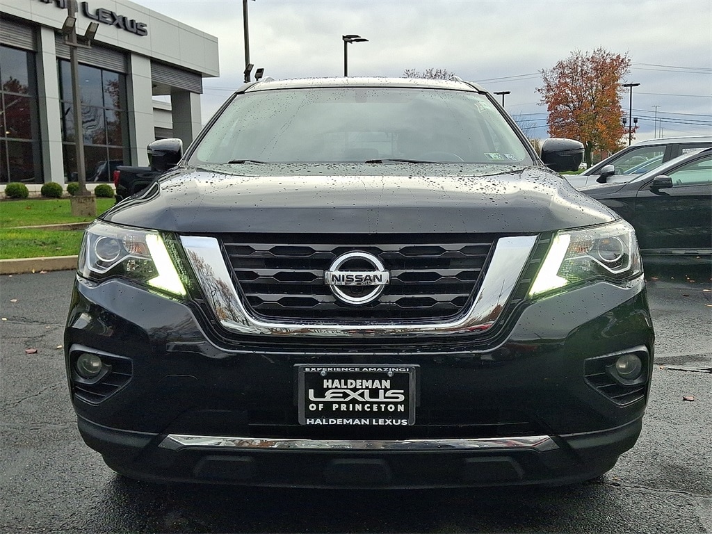 Used 2020 Nissan Pathfinder Platinum SUV