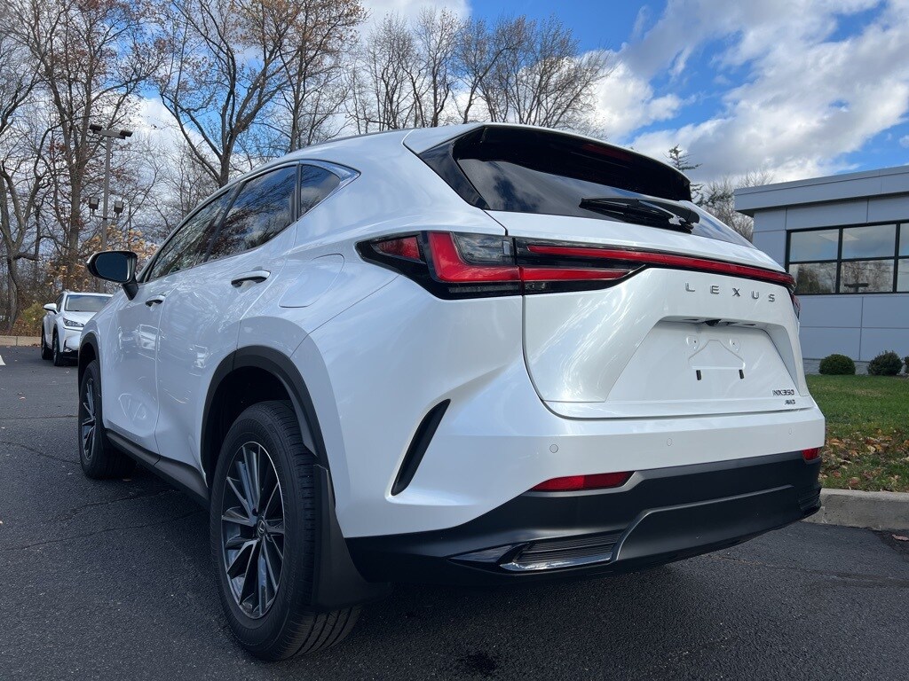 2024 Lexus NX 350 Premium photo 3
