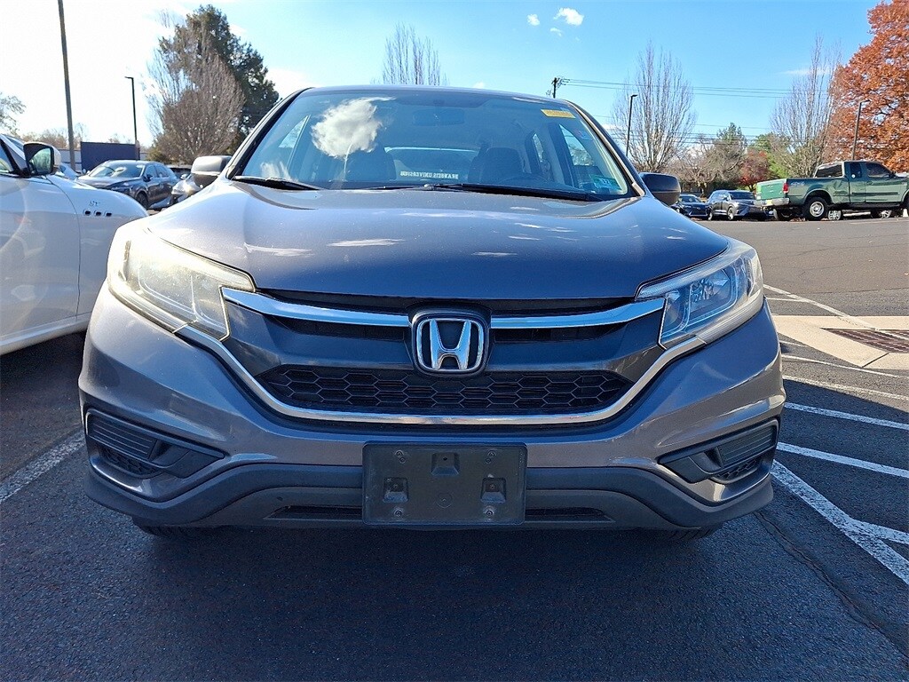 2016 Honda CR-V LX photo 2