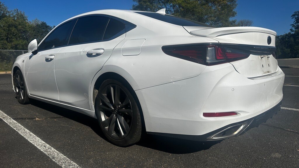 2021 Lexus ES 350 F SPORT photo 3