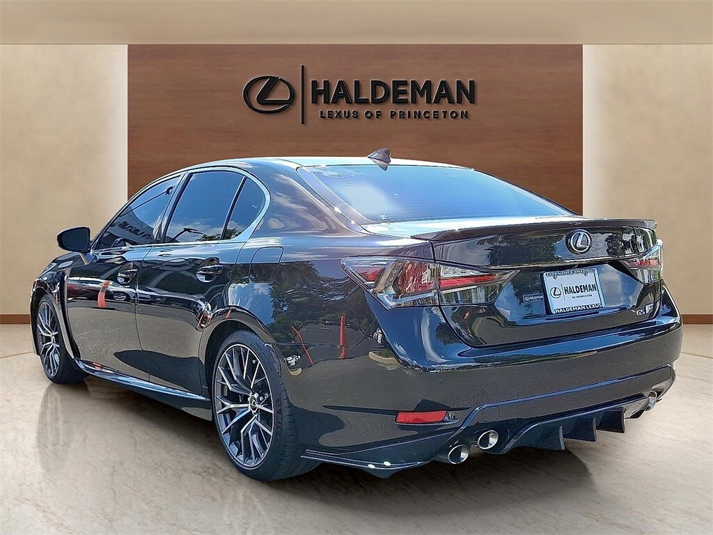 2017 Lexus GS F photo 4