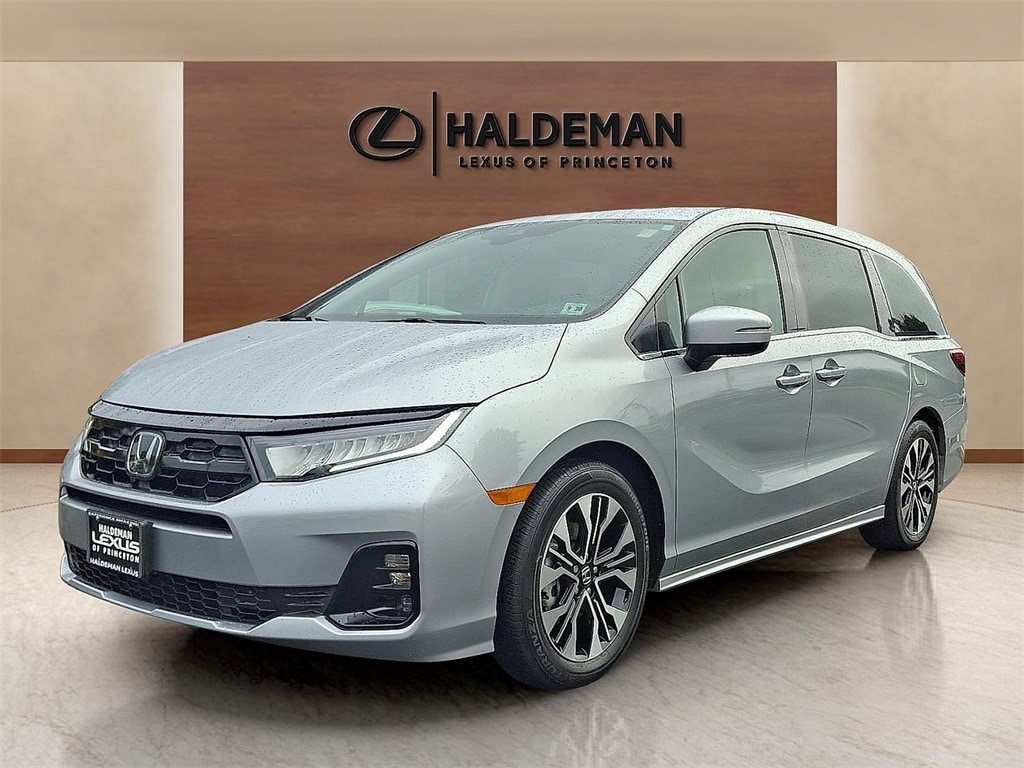 Used 2025 Honda Odyssey Elite Minivan/Van
