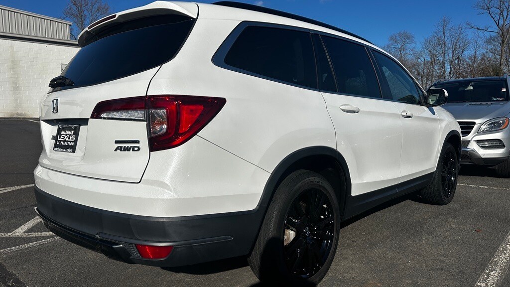 2021 Honda Pilot Special Edition photo 4