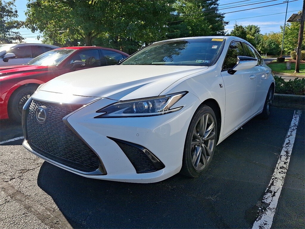 2021 Lexus ES 350 F SPORT photo 3