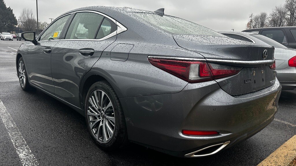 2019 Lexus ES 350 photo 3